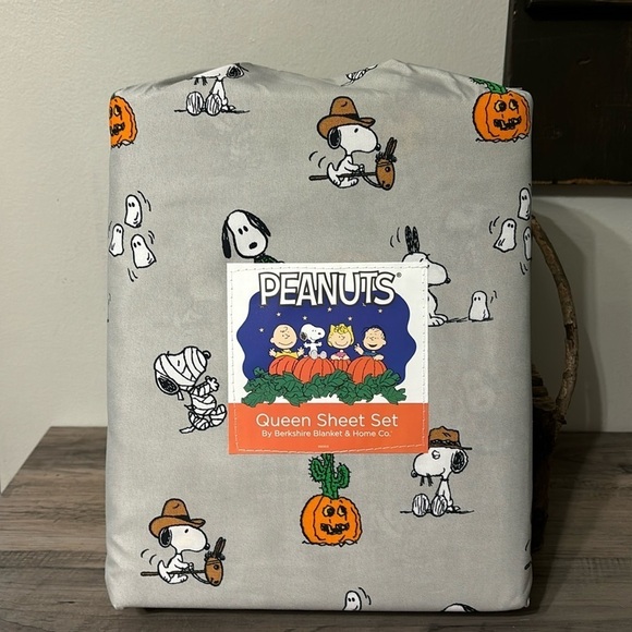 NEW PEANUTS SNOOPY COWBOY STICKPONY CACTUS JACK O LANTERN HALLOWEEN QUEEN SHEETS - Picture 1 of 9